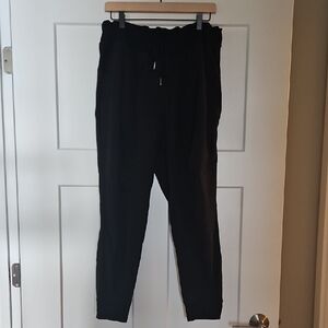 Lululemon Black Dance Studio Mid-Rise Jogger